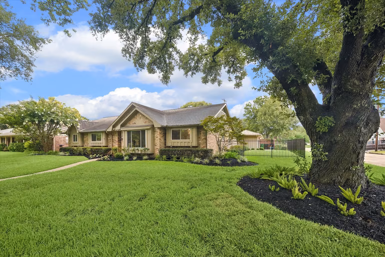 Photo 3 of 5442 Imogene Street, Houston, TX