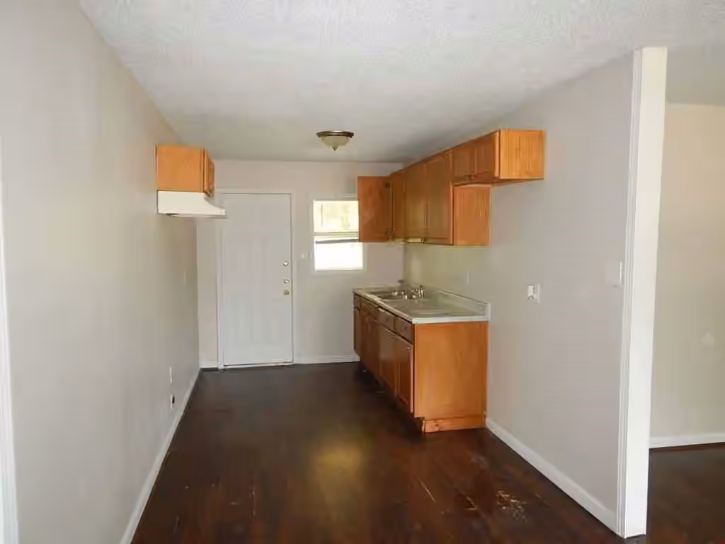 Photo 4 of 10109 Fairland Drive, Houston, TX