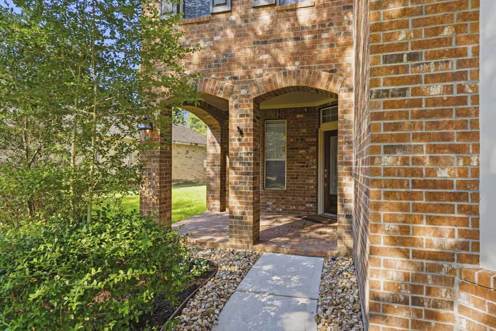 Photo 2 of 3 Bonwick Court, The Woodlands, TX