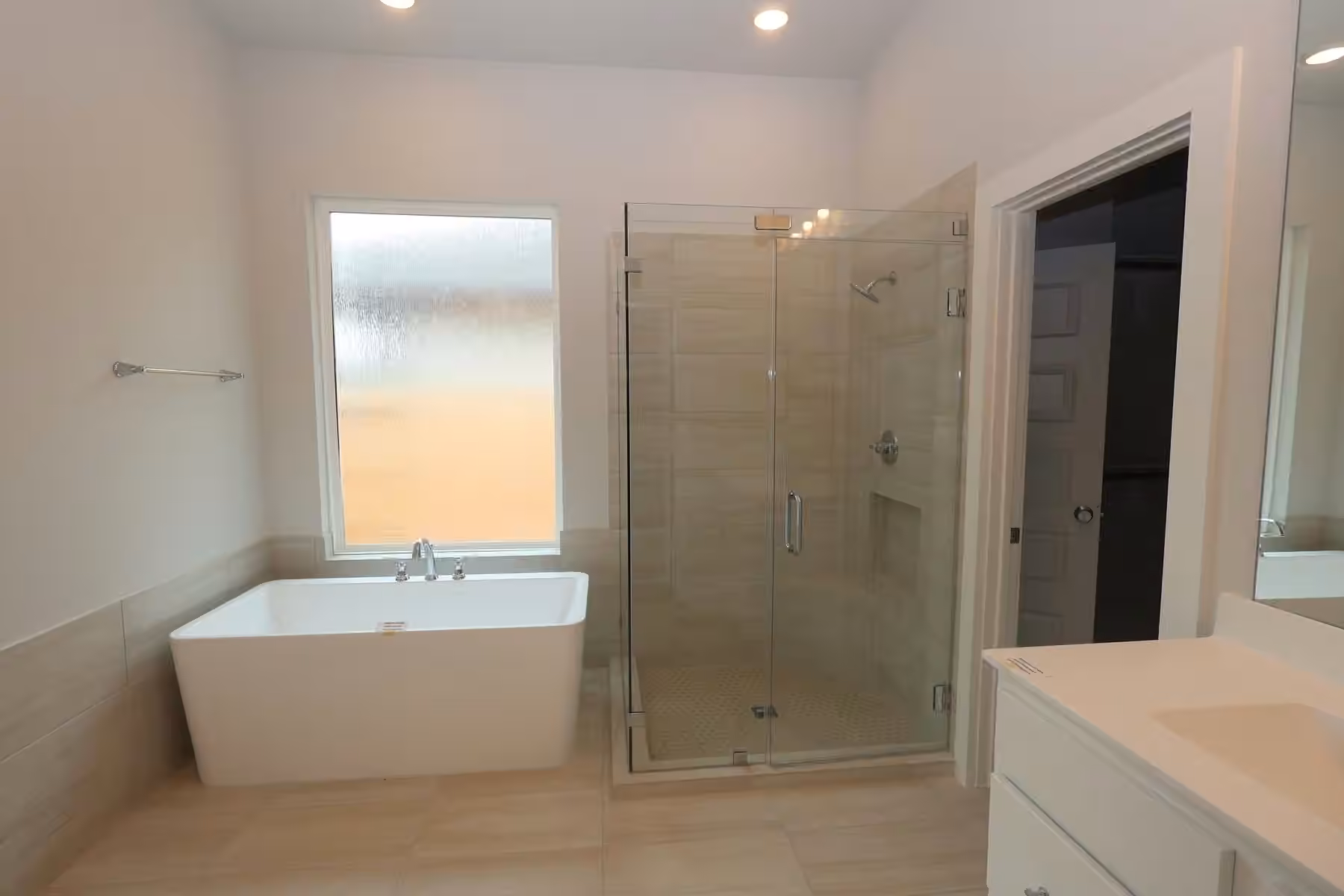 Photo 7 of 6909 Nubuck Drive, Montgomery, TX