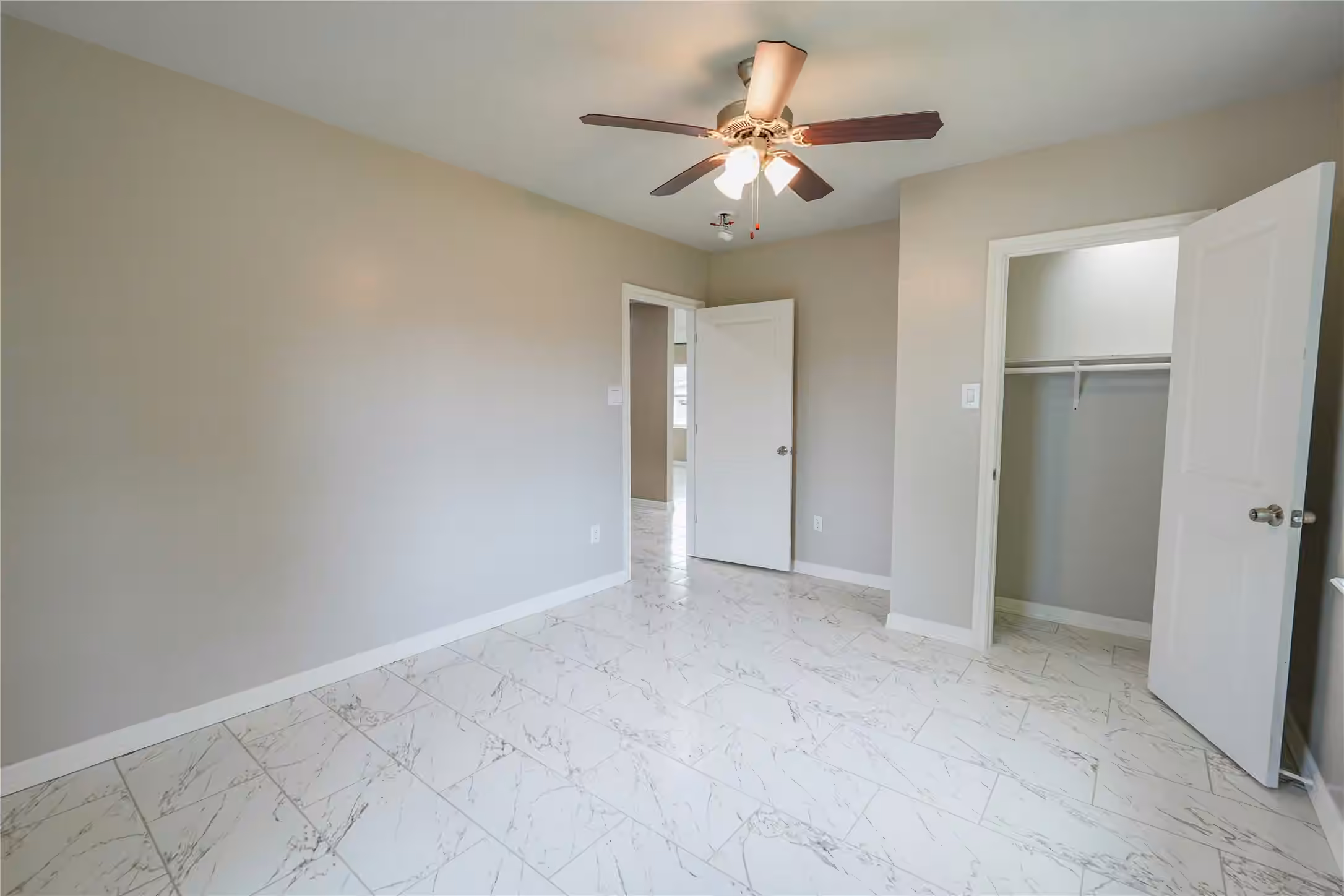 Photo 7 of 7828 Keller Street, Houston, TX