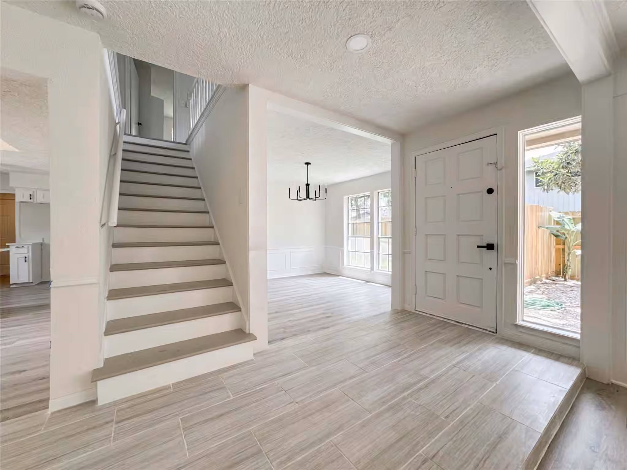 Photo 7 of 16422 Brambling Drive, Houston, TX