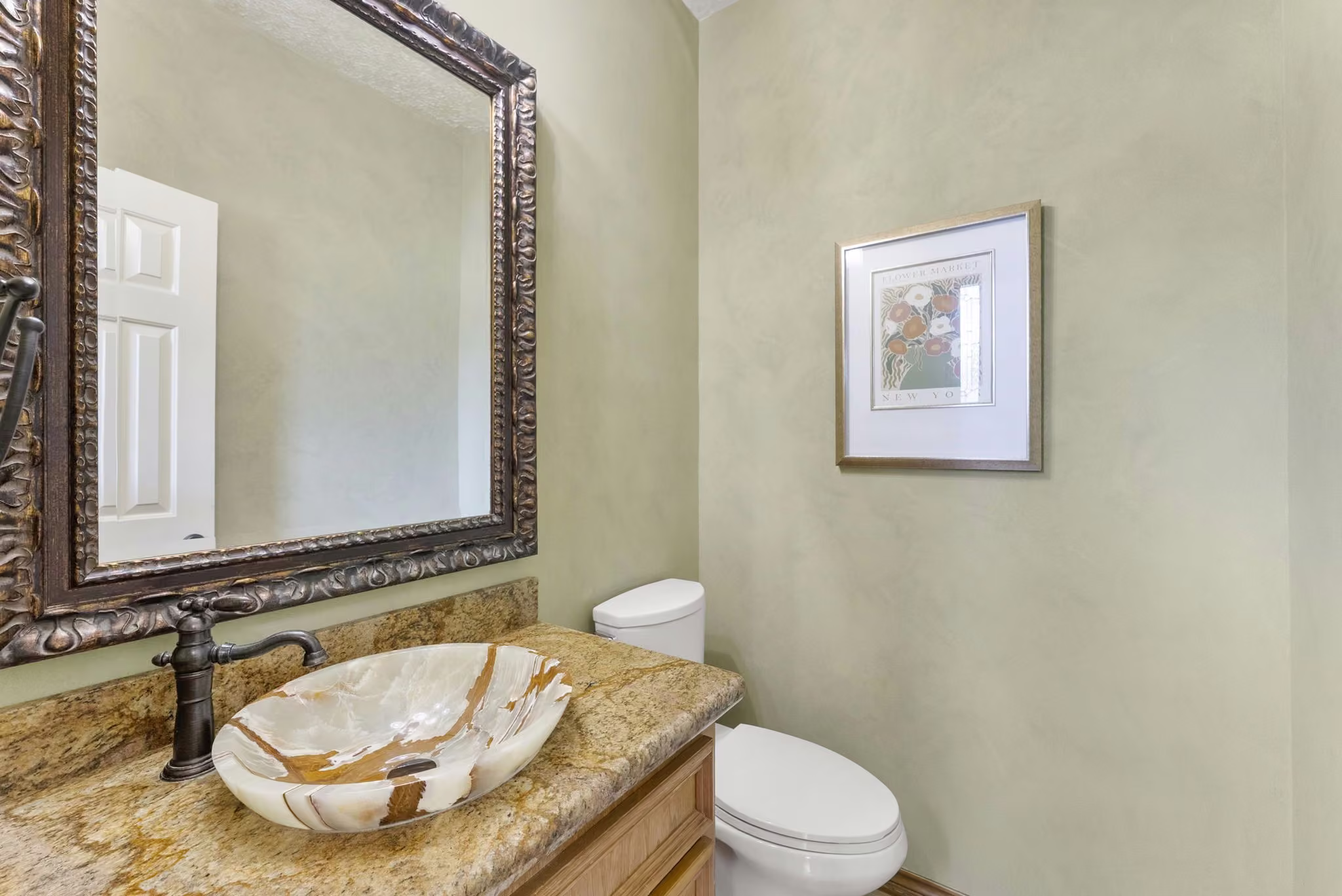Photo 5 of 6406 Singing Creek Lane, Spring, TX