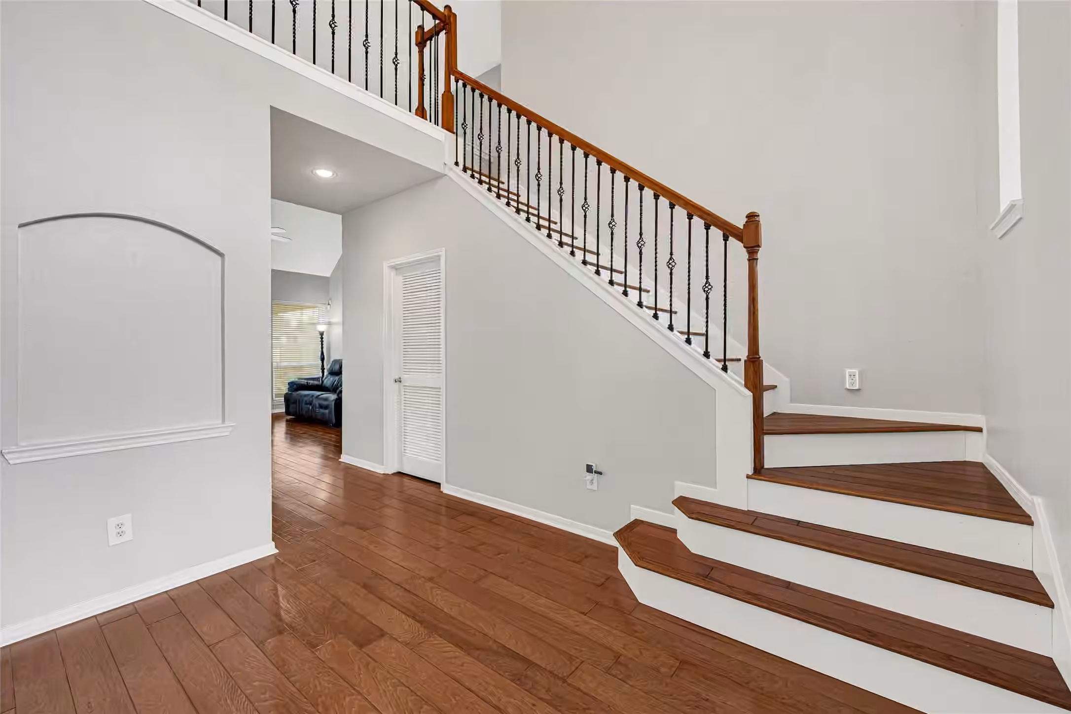 Photo 6 of 2205 W Van Trease Drive, Deer Park, TX