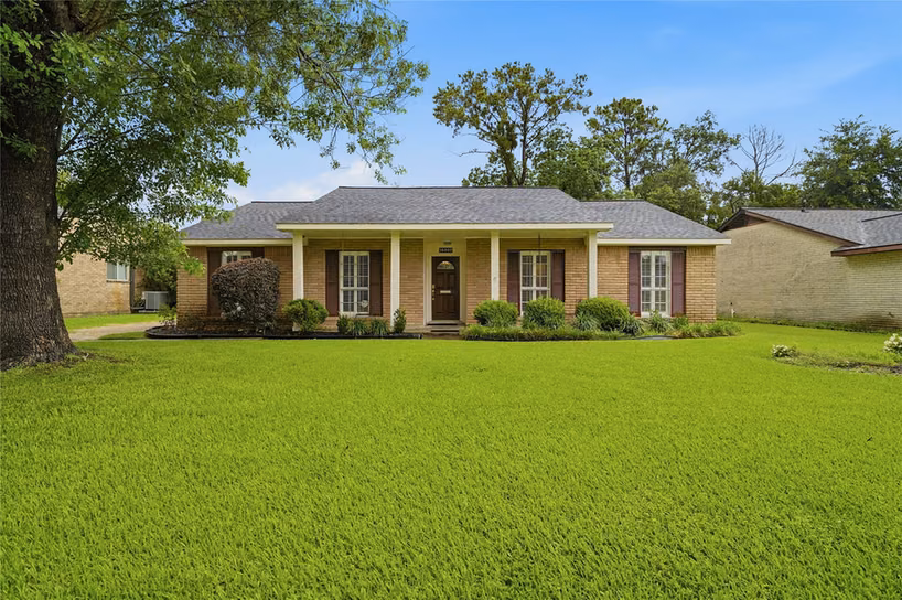 Photo 2 of 16007 Fathom Lane, Houston, TX