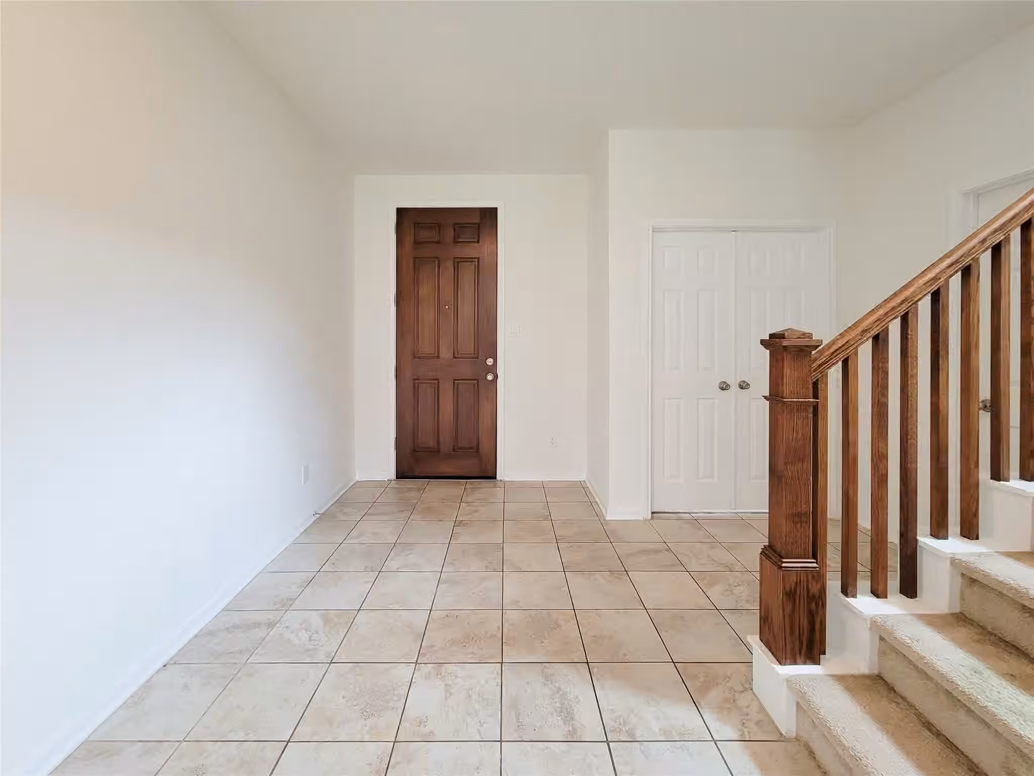 Photo 4 of 14108 Wedgewood Lakes Court, Pearland, TX