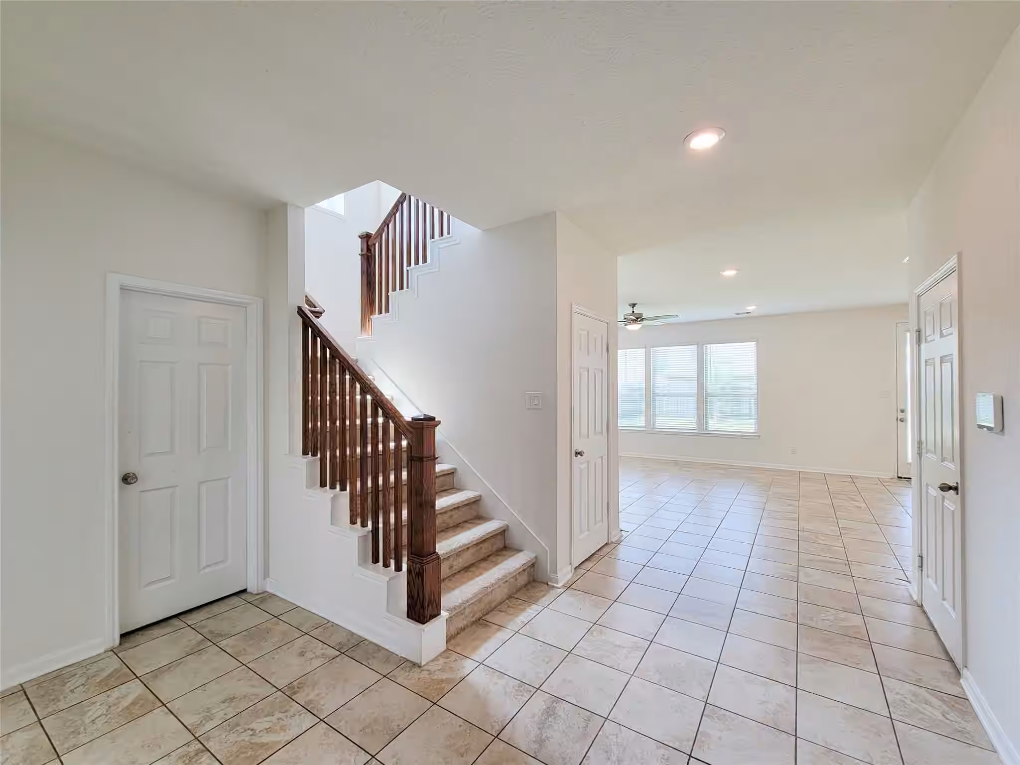 Photo 6 of 14108 Wedgewood Lakes Court, Pearland, TX