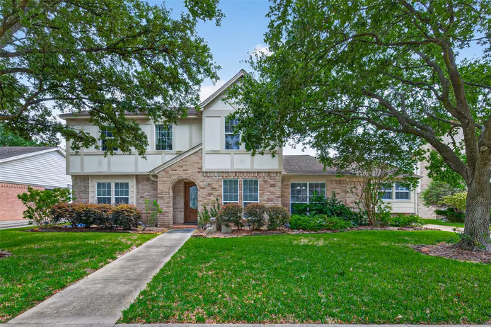 Photo of 16217 Lakeview Drive, Jersey Village, TX