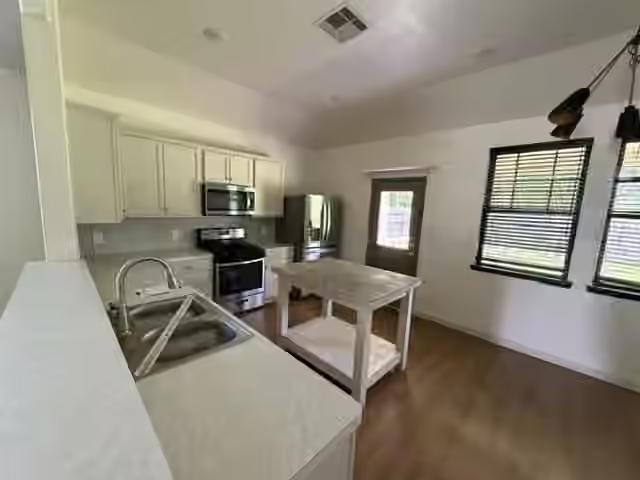 Photo 3 of 104 Tracie Drive, Dayton, TX