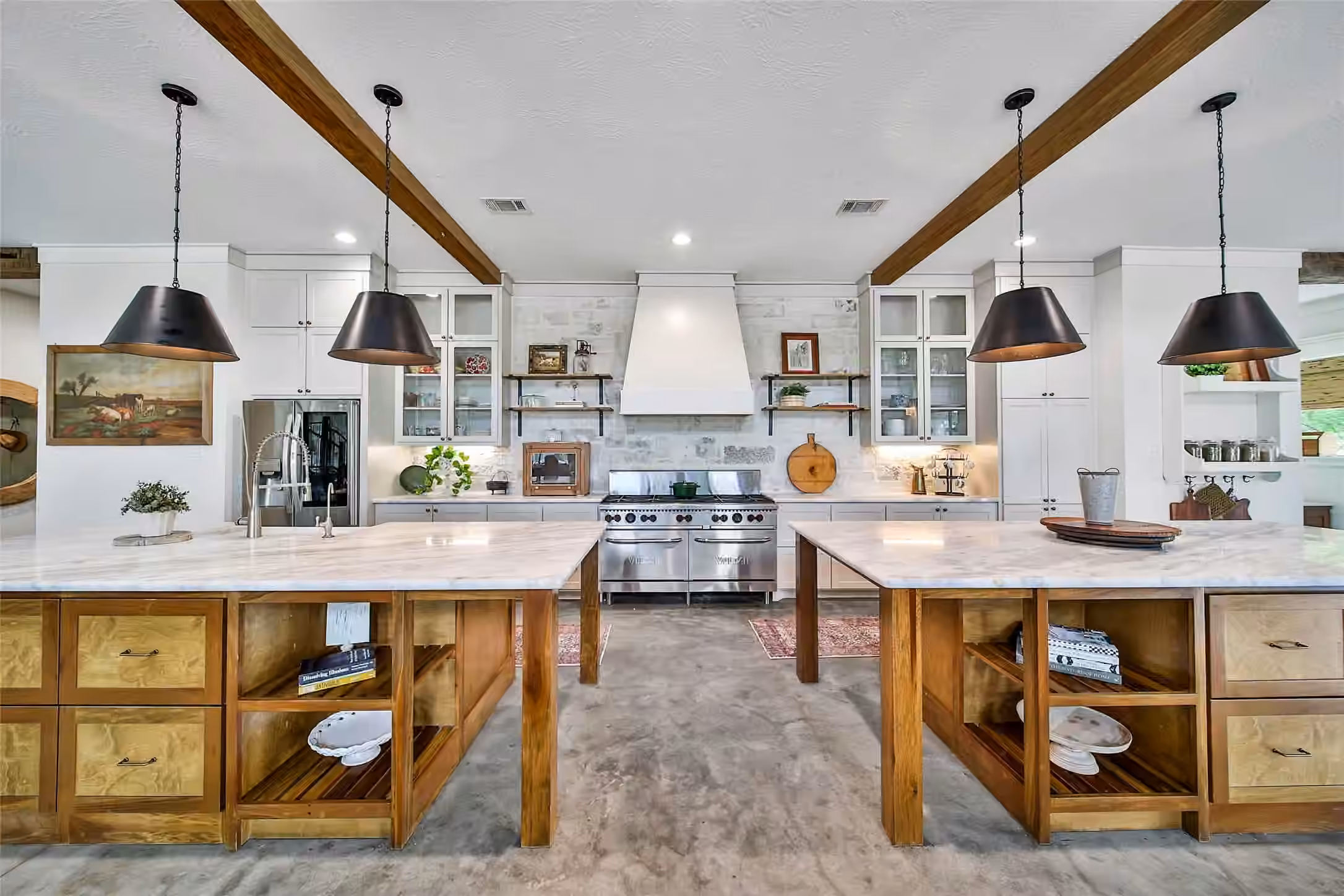 Photo 5 of 18859 Kinkaid Road W, Montgomery, TX