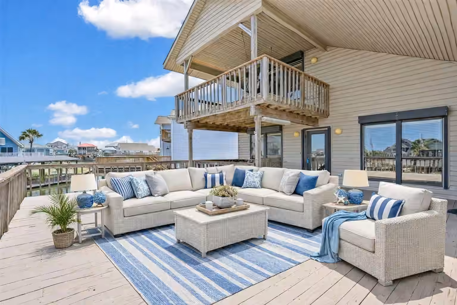 Photo 6 of 214 Easterly Drive, Tiki Island, TX