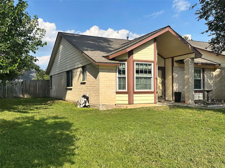 Photo of 16314 N Cross Drive, Houston, TX