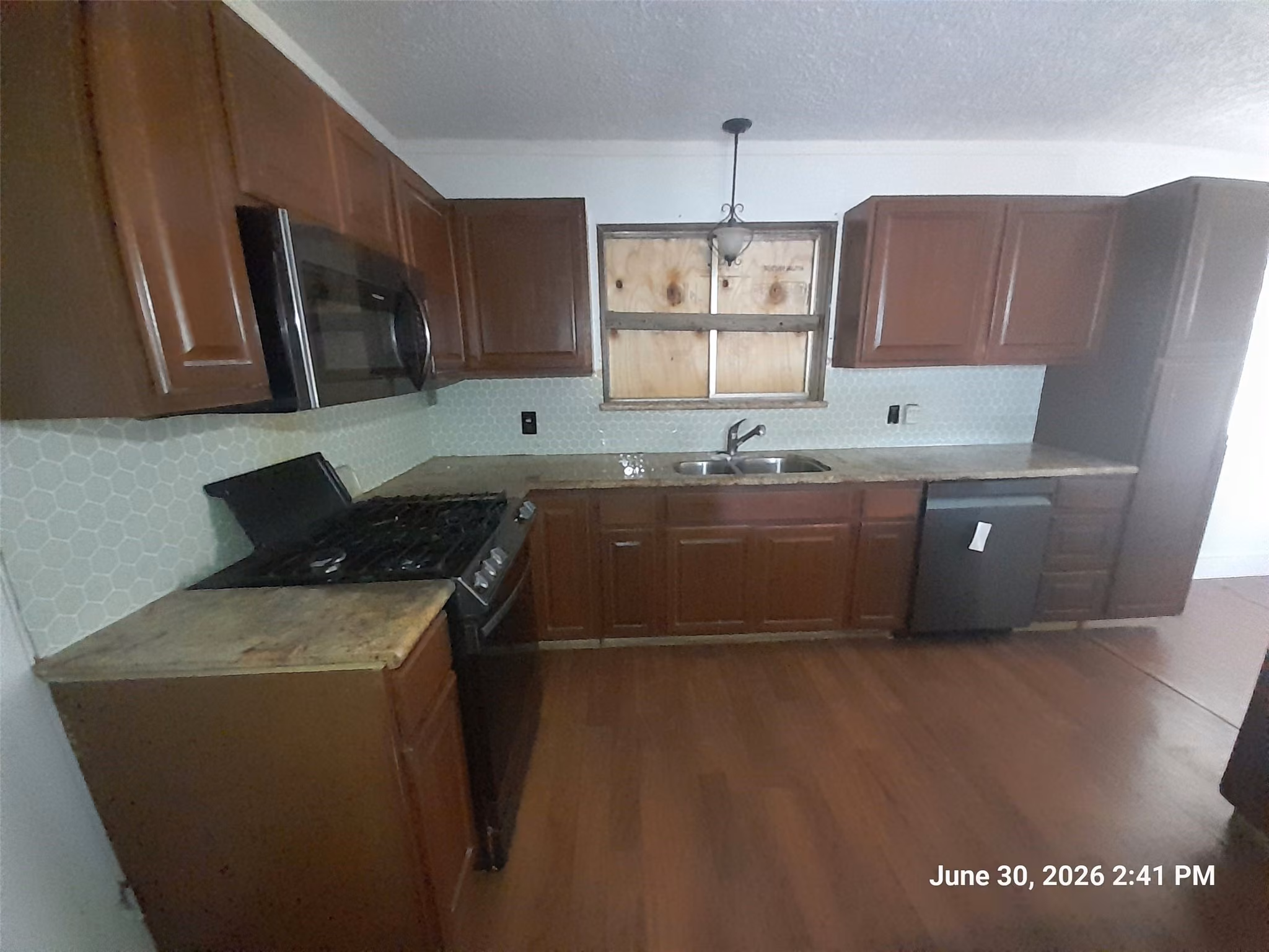 Photo 4 of 24503 Lightwoods Drive, Houston, TX