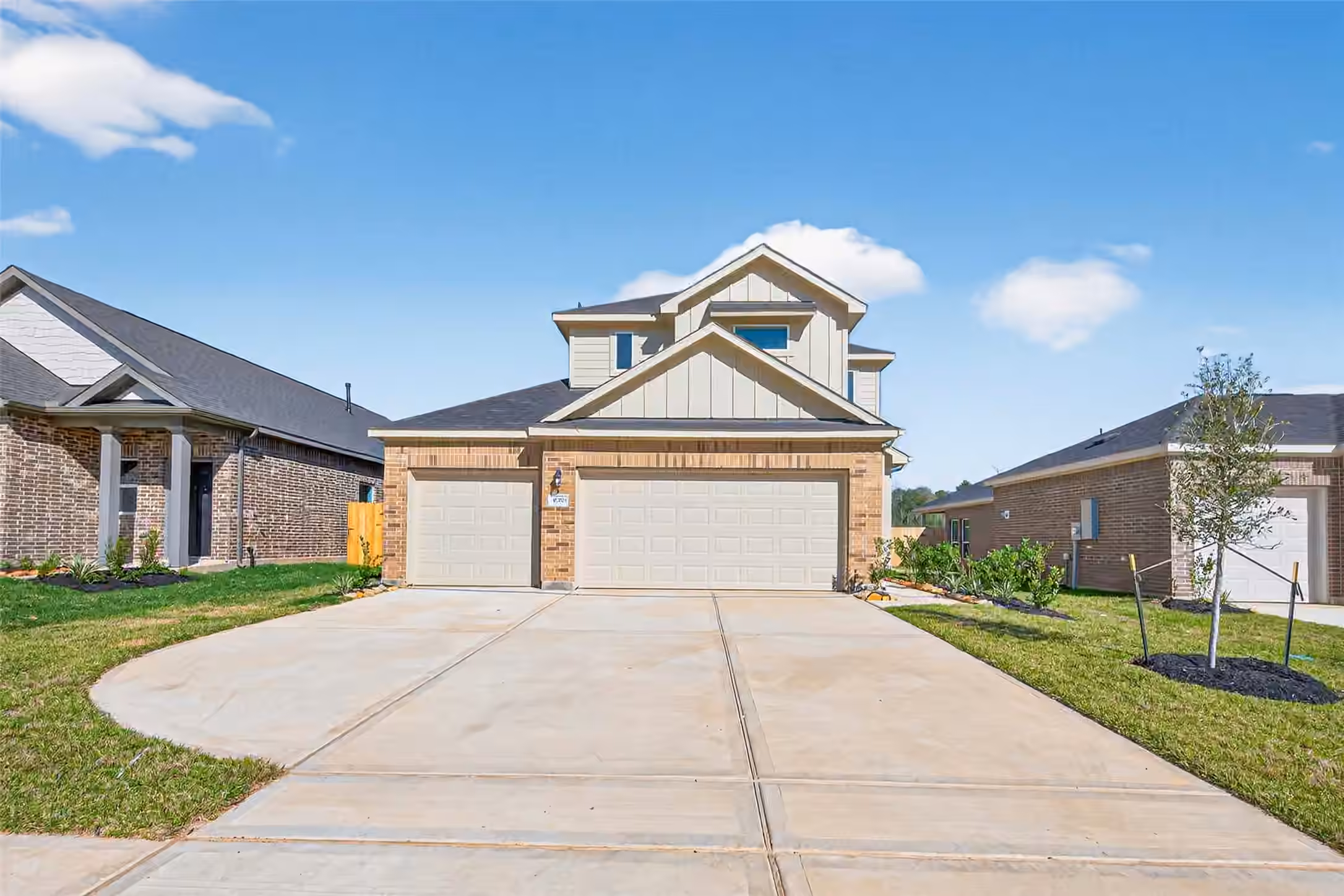 Photo 2 of 26364 Cooperstown Way, Splendora, TX
