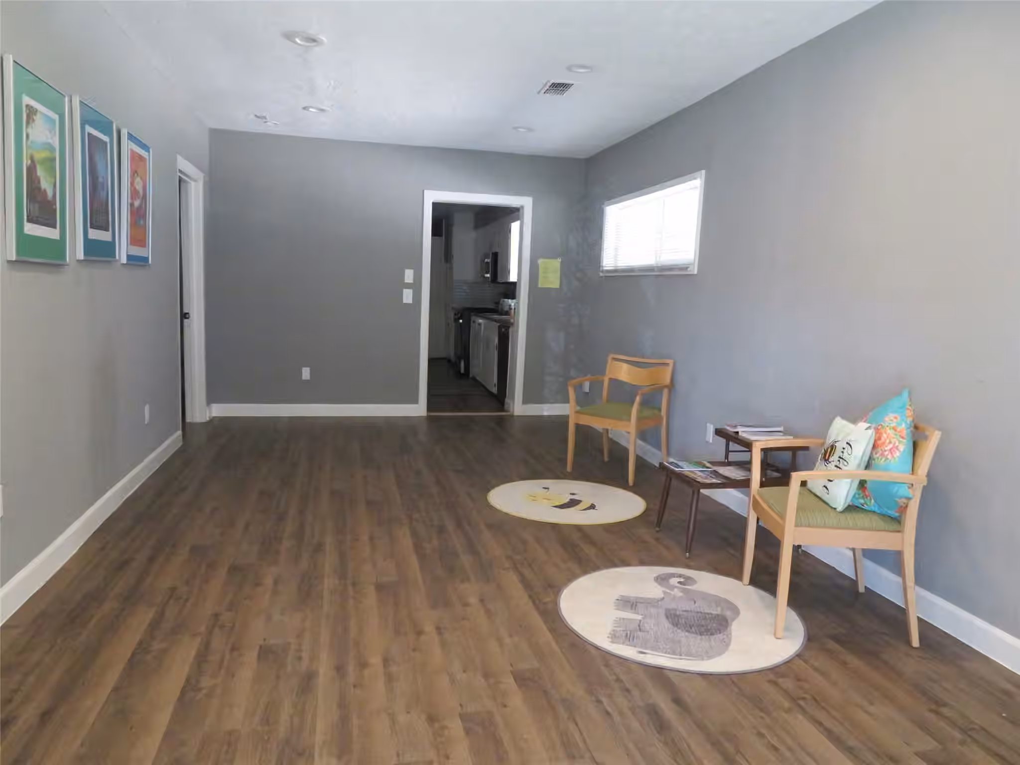 Photo 4 of 402 S 72nd Street, Houston, TX