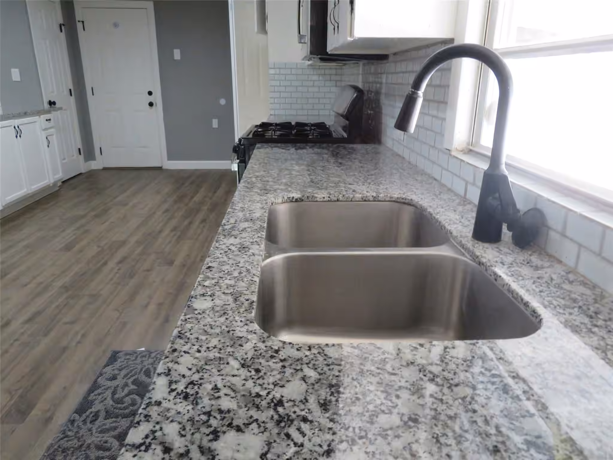 Photo 7 of 402 S 72nd Street, Houston, TX
