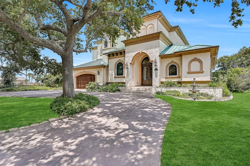 Photo of 1301 Harbor View Drive, Galveston, TX