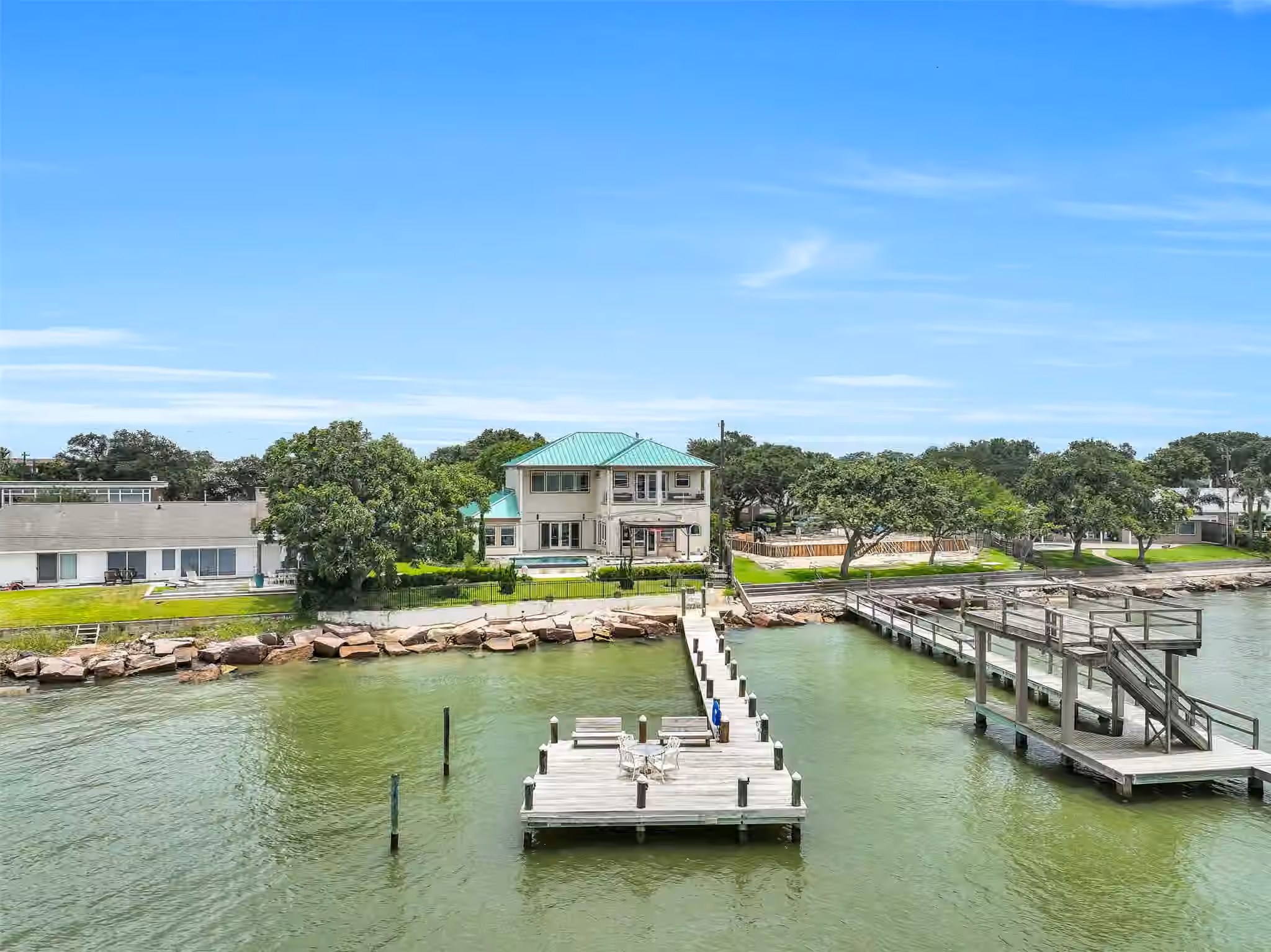 Photo 5 of 1301 Harbor View Drive, Galveston, TX