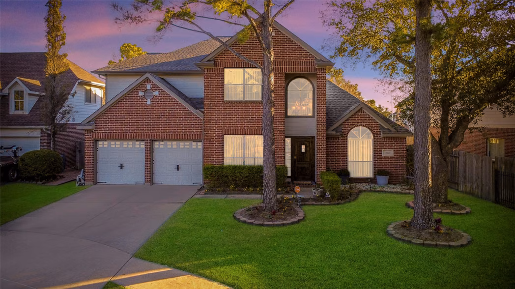 Photo 2 of 19427 Savannah Creek Lane, Katy, TX