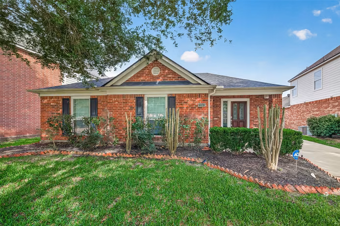 Photo 5 of 21523 Grand Hollow Lane, Katy, TX