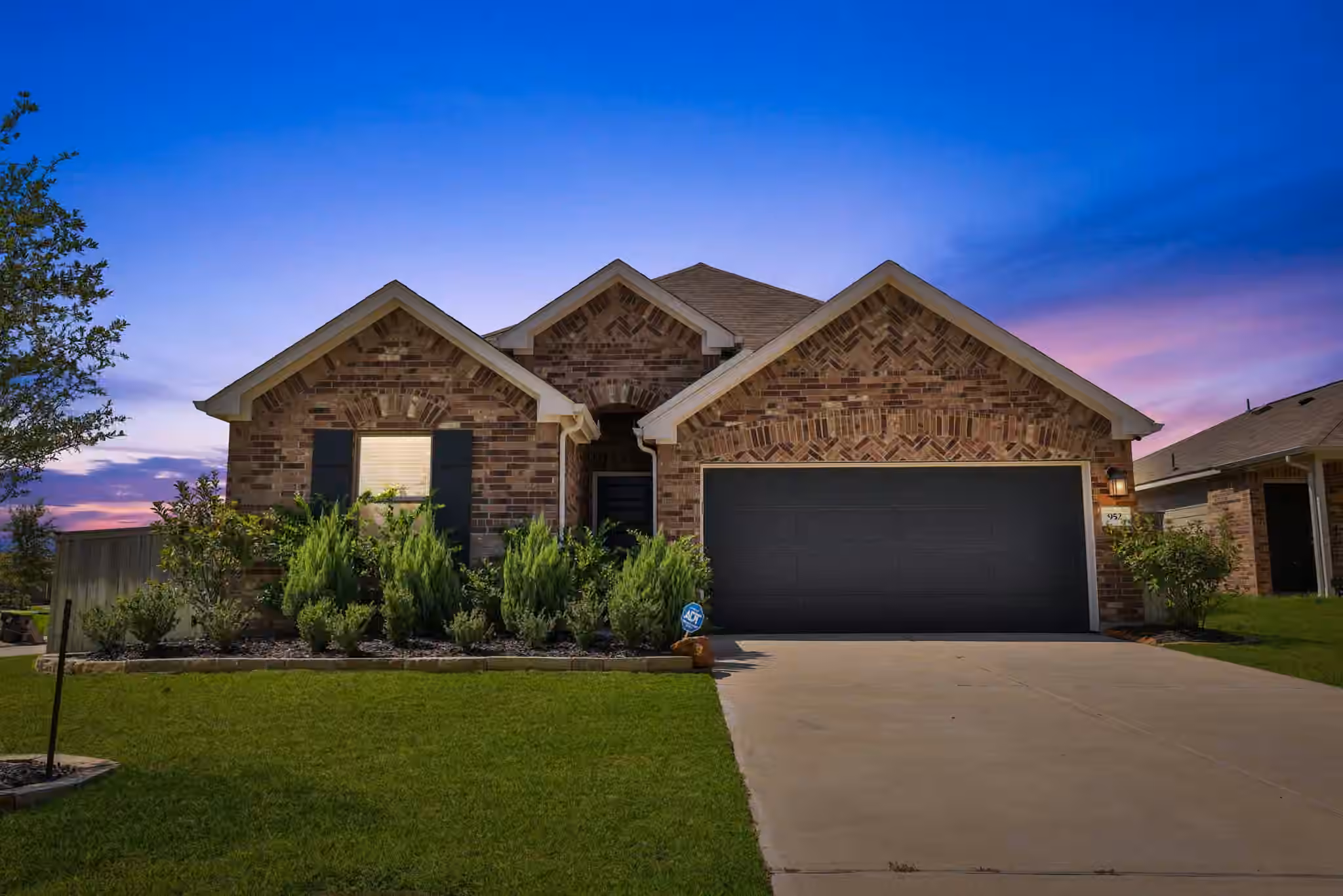 Photo of 952 Gentle Moss Drive, Magnolia, TX 77354