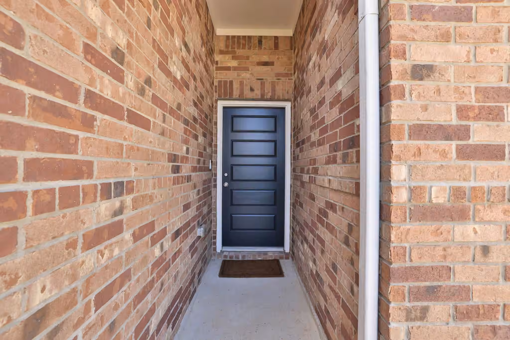 Photo 7 of 952 Gentle Moss Drive, Magnolia, TX