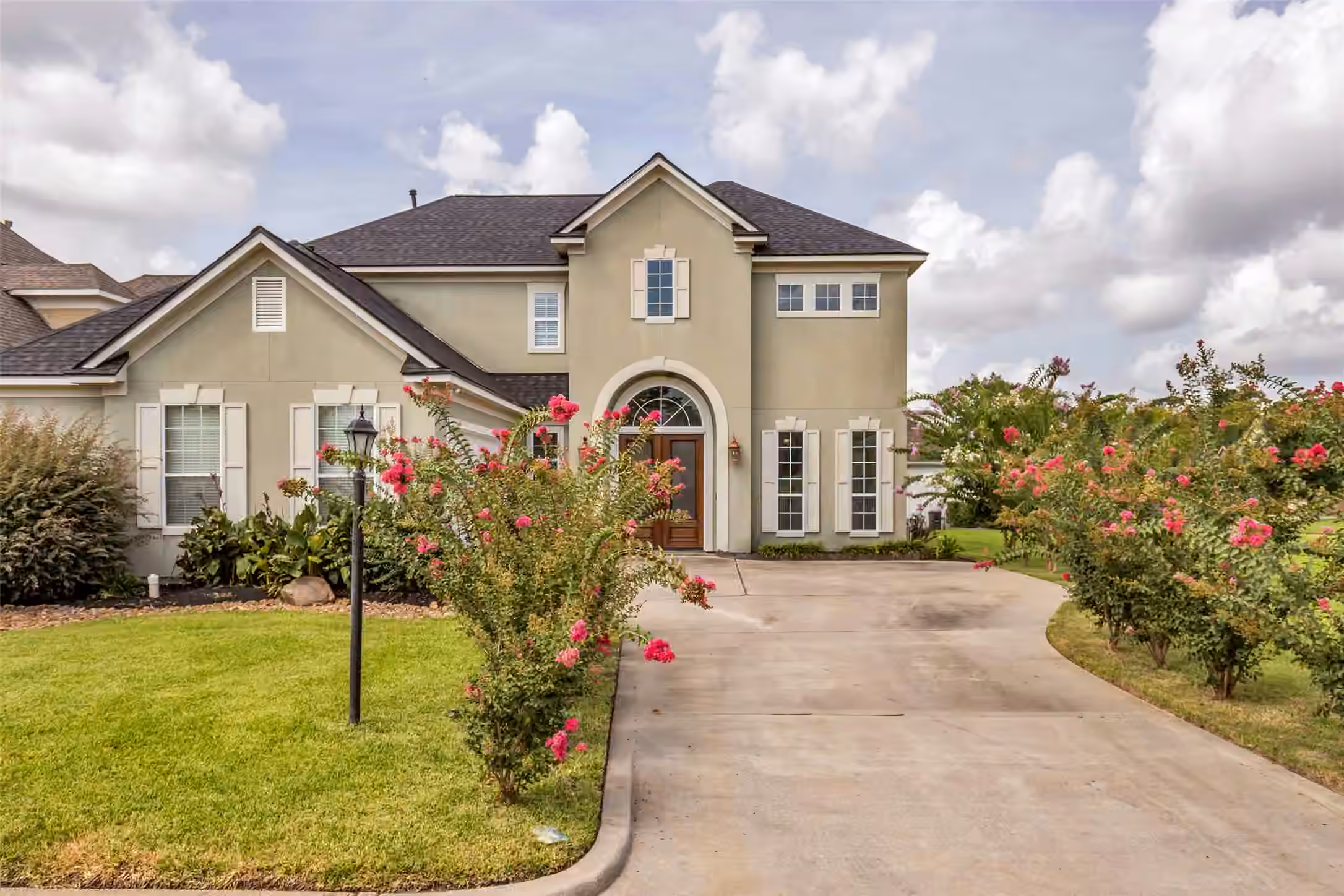 Photo of 115 Hampton Glen Road, Montgomery, TX 77356