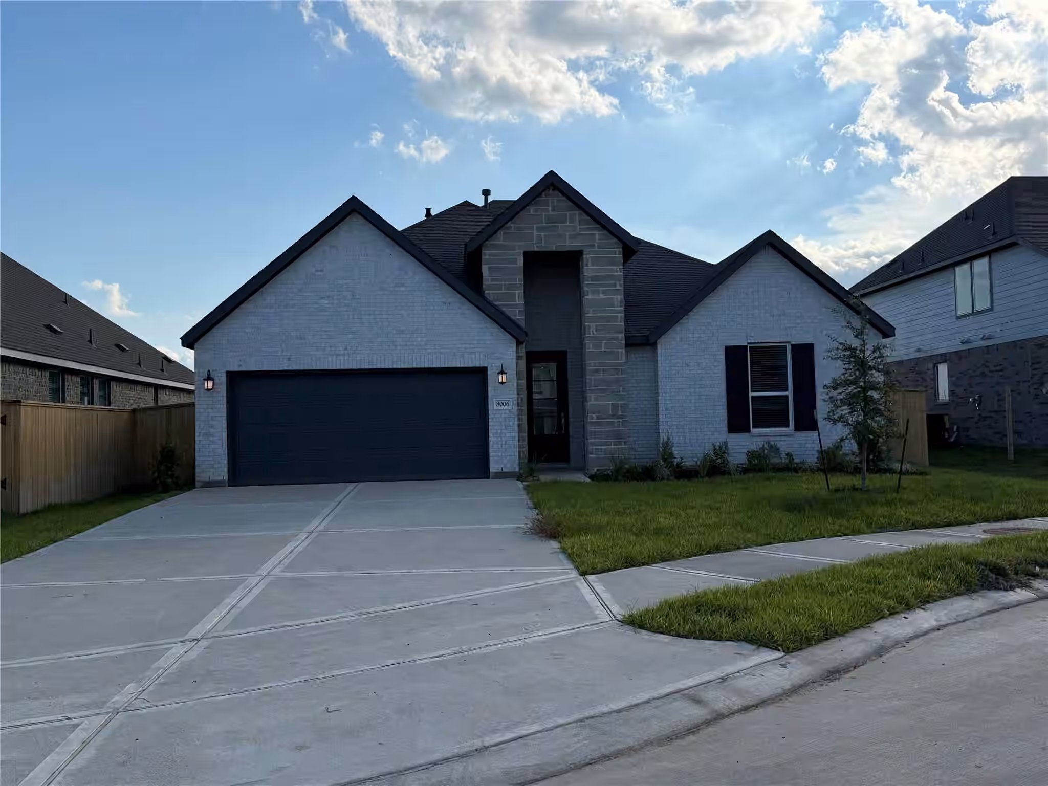 Photo 2 of 8006 Serene Meadow Lane, Richmond, TX