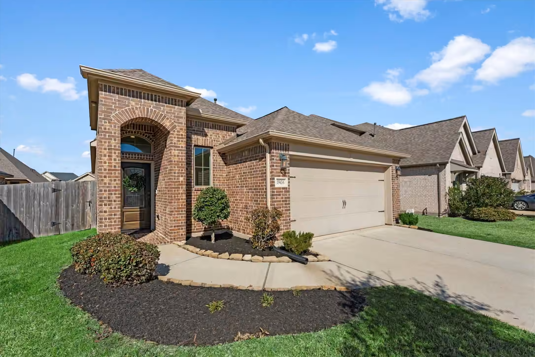 Photo 2 of 19434 Pacers Gait Lane, Tomball, TX