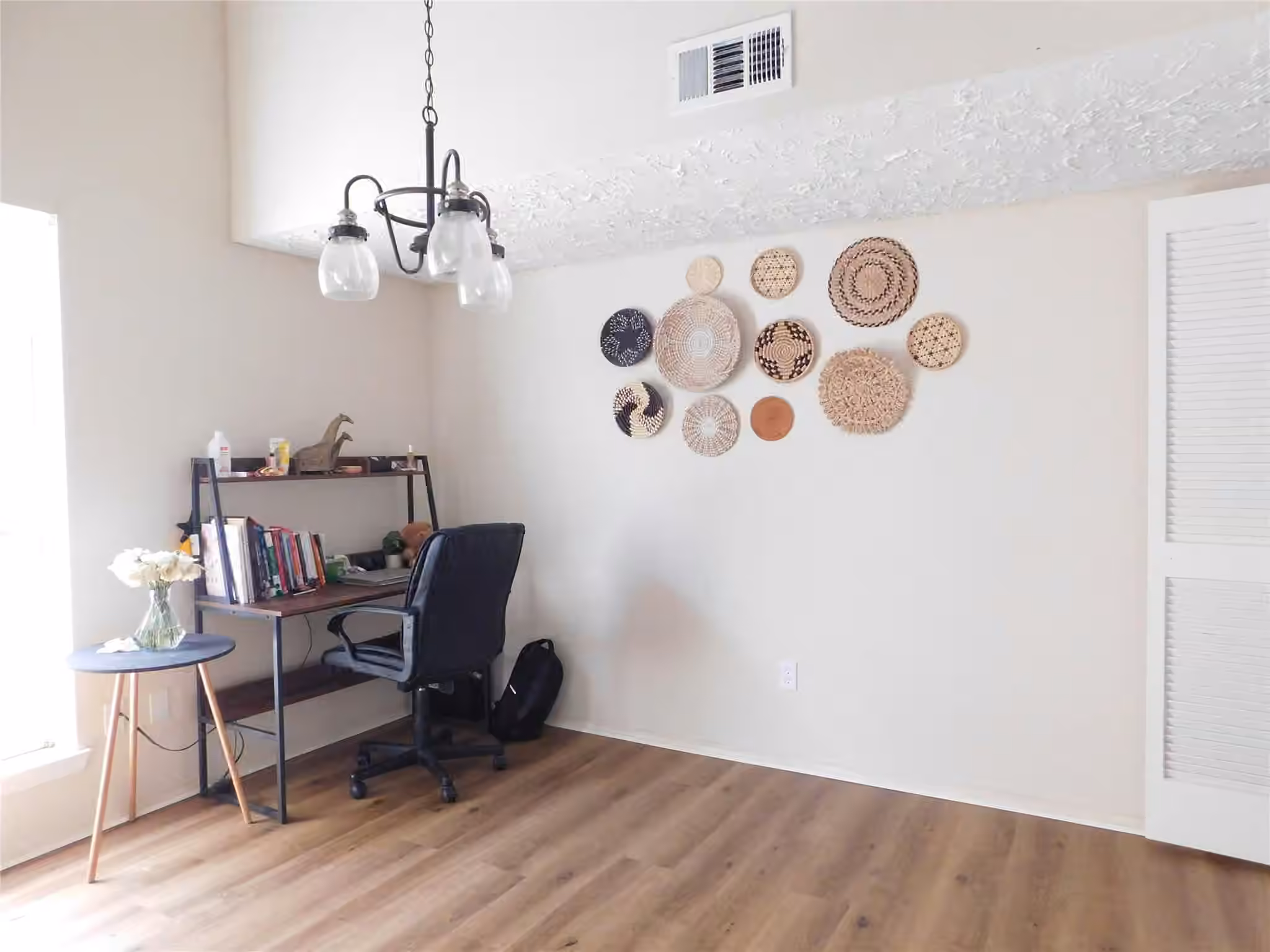 Photo 6 of 16518 Quail Briar Drive, Houston, TX