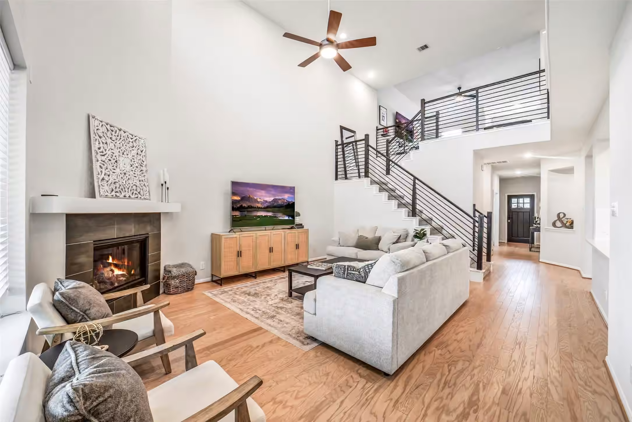 Photo 3 of 2460 Fairway Harbor Drive, Katy, TX