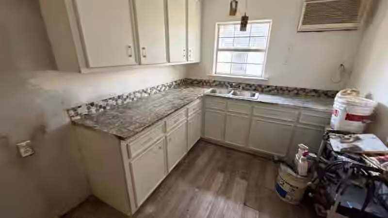 Photo 7 of 11213 Oswego Street, Houston, TX