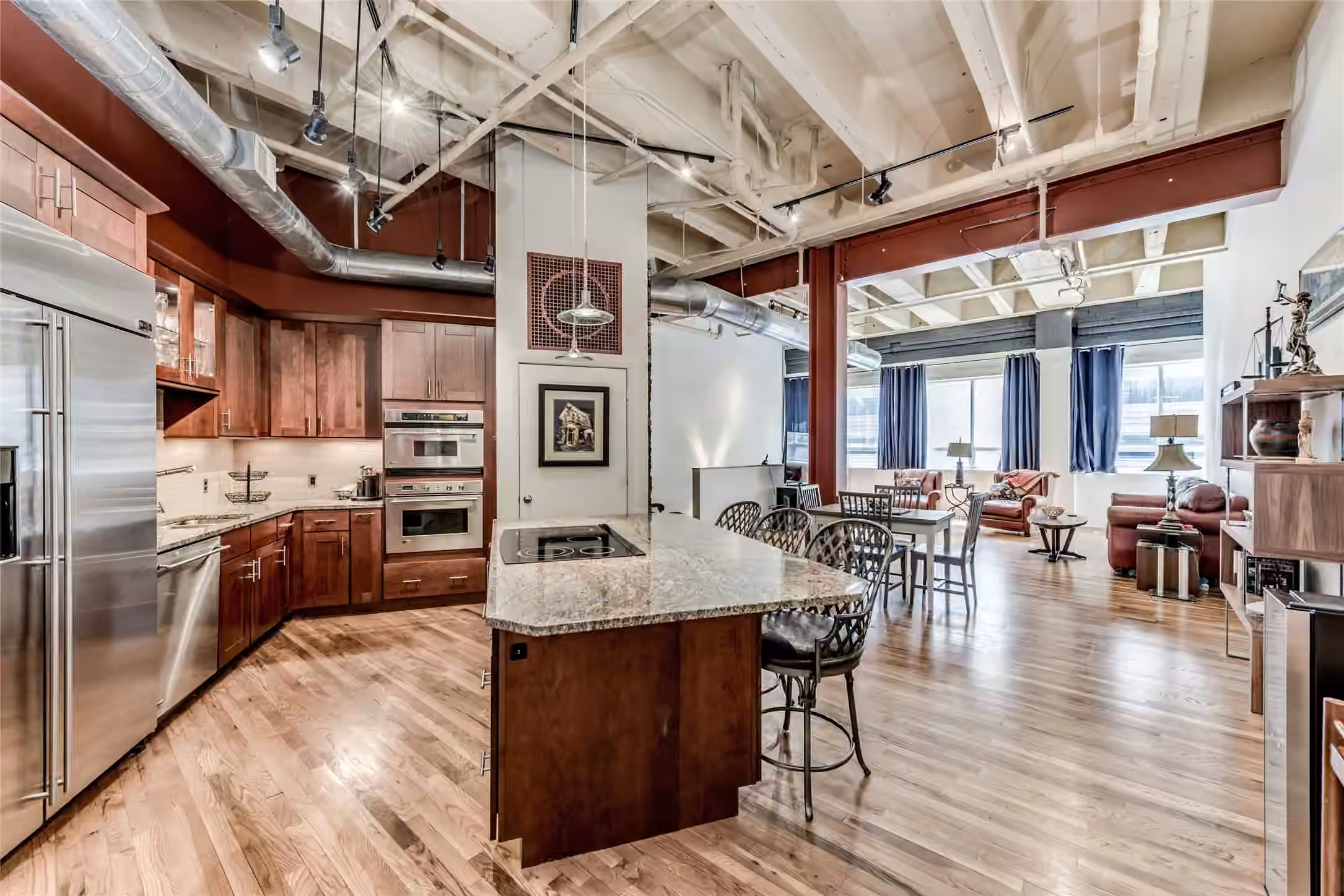 Photo 4 of 705 Main Street 215, Houston, TX
