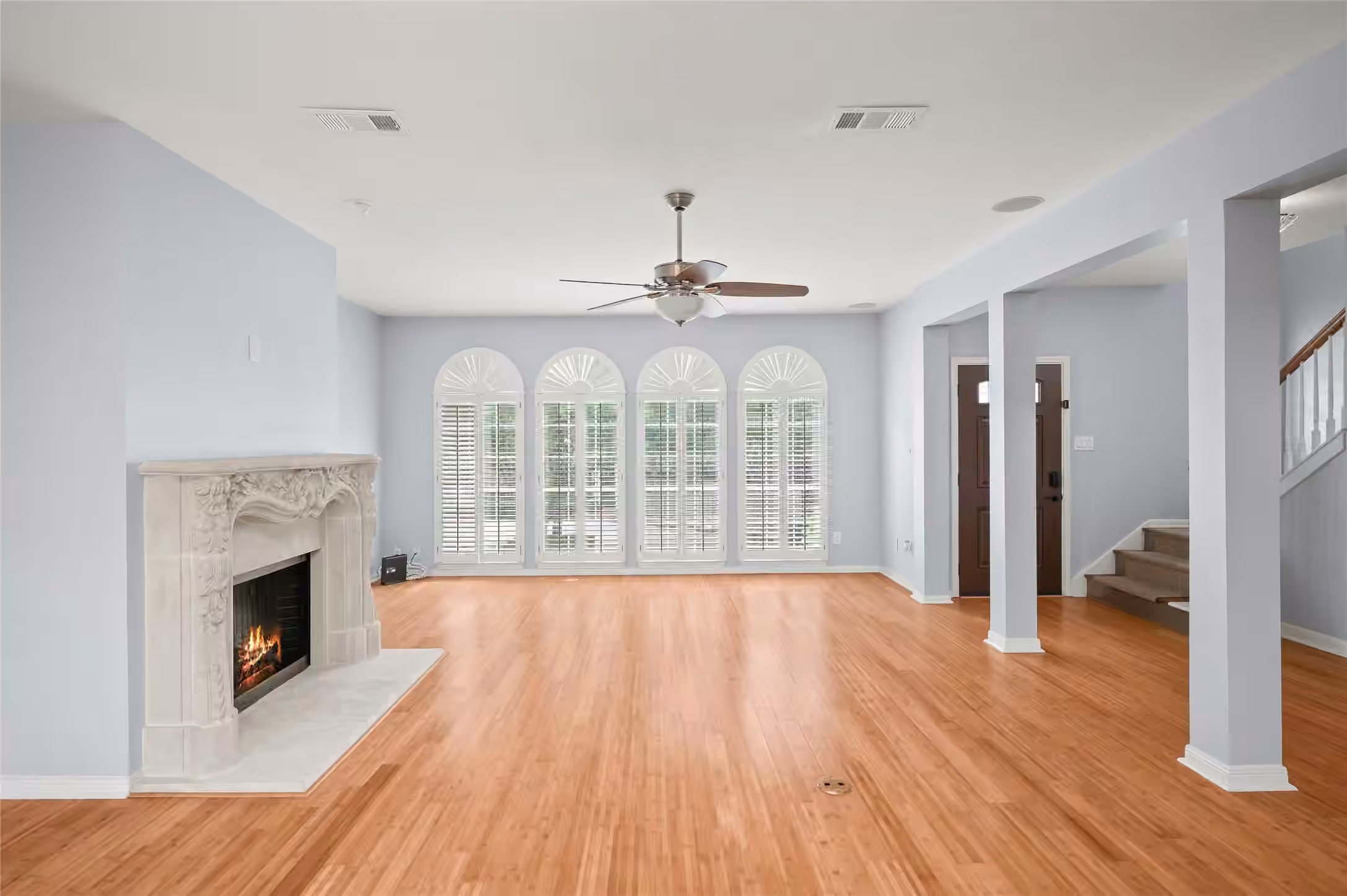 Photo 4 of 4431 Castle Court, Houston, TX