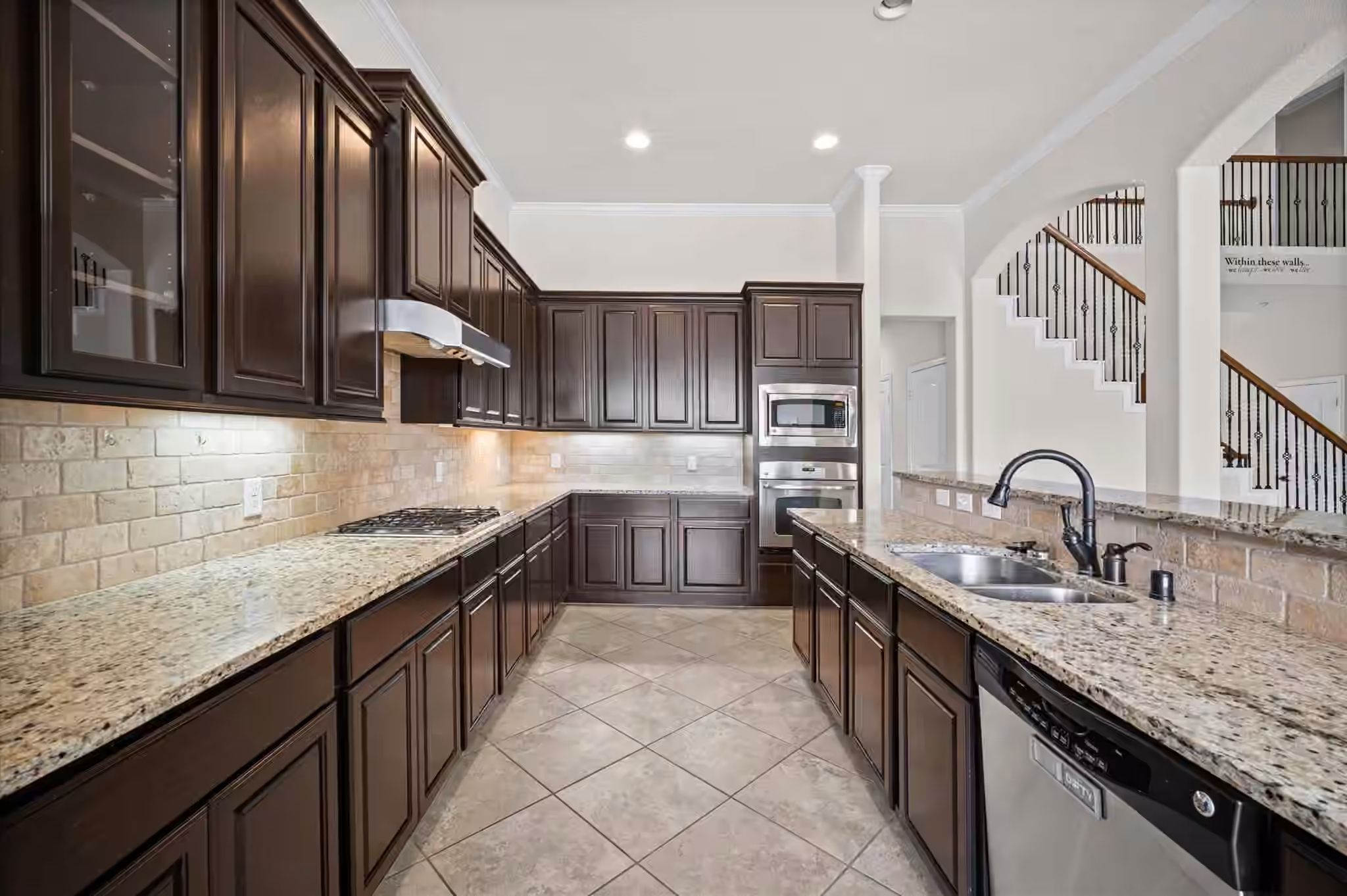Photo 4 of 26218 Rustic Woods Lane, Katy, TX