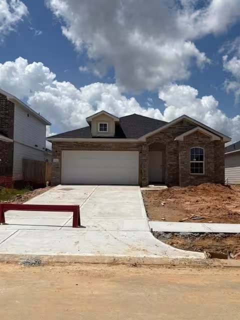 Photo 2 of 3112 Waxwing Drive, Brookshire, TX