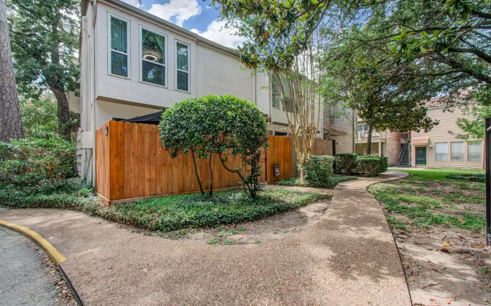 Photo of 2100 Tanglewilde Street 205, Houston, TX