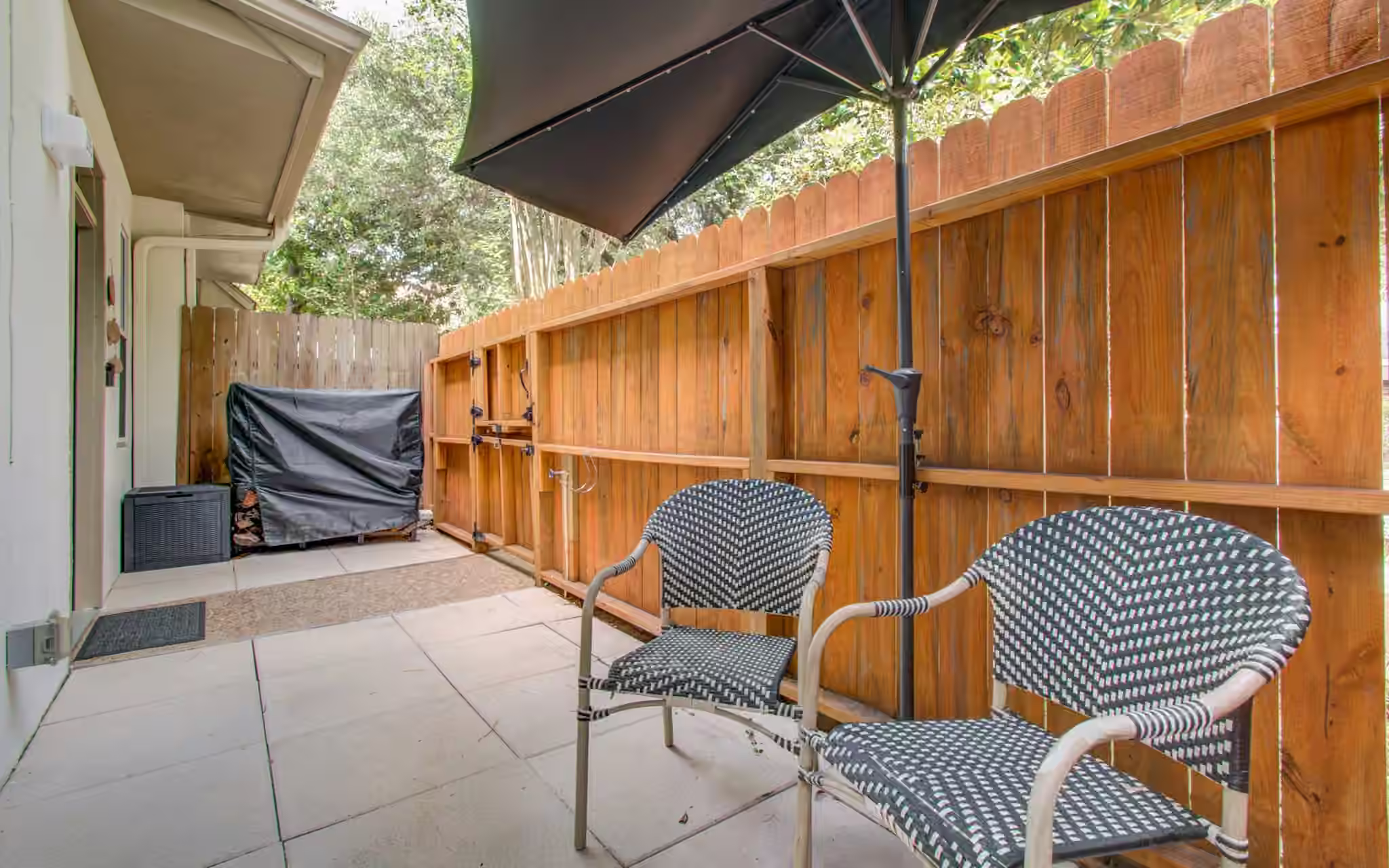 Photo 7 of 2100 Tanglewilde Street 205, Houston, TX