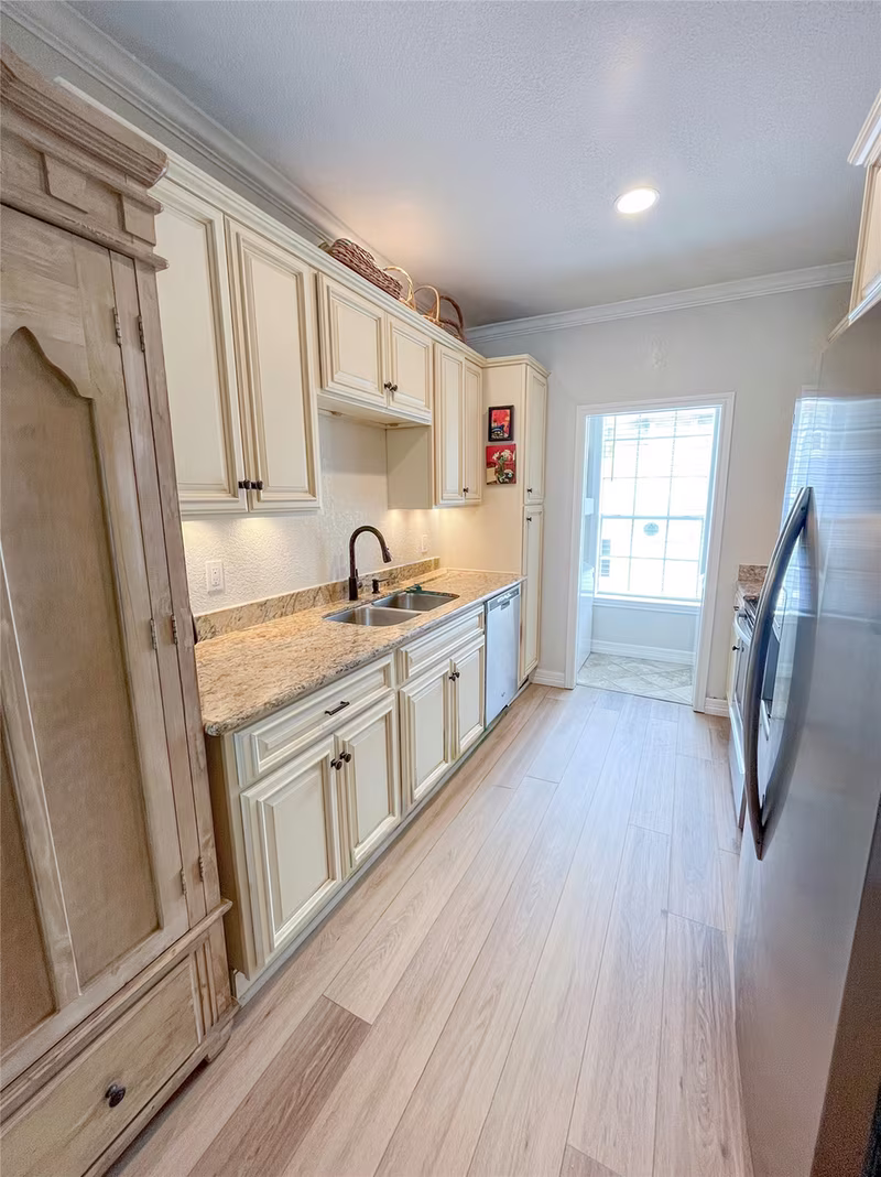 Photo 6 of 7000 SEAWALL BLVD 1021, Galveston, TX