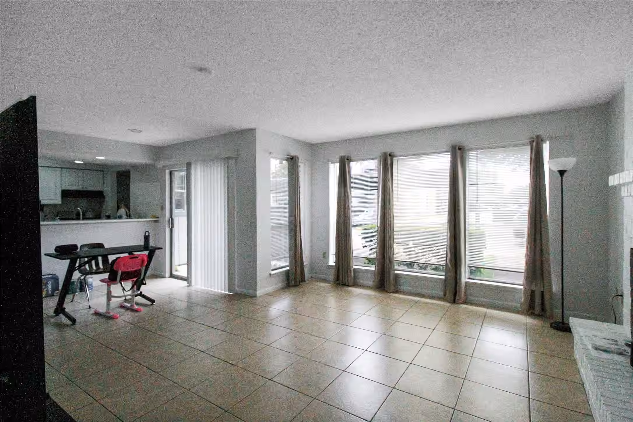Photo 5 of 260 El Dorado Boulevard 3105, Houston, TX