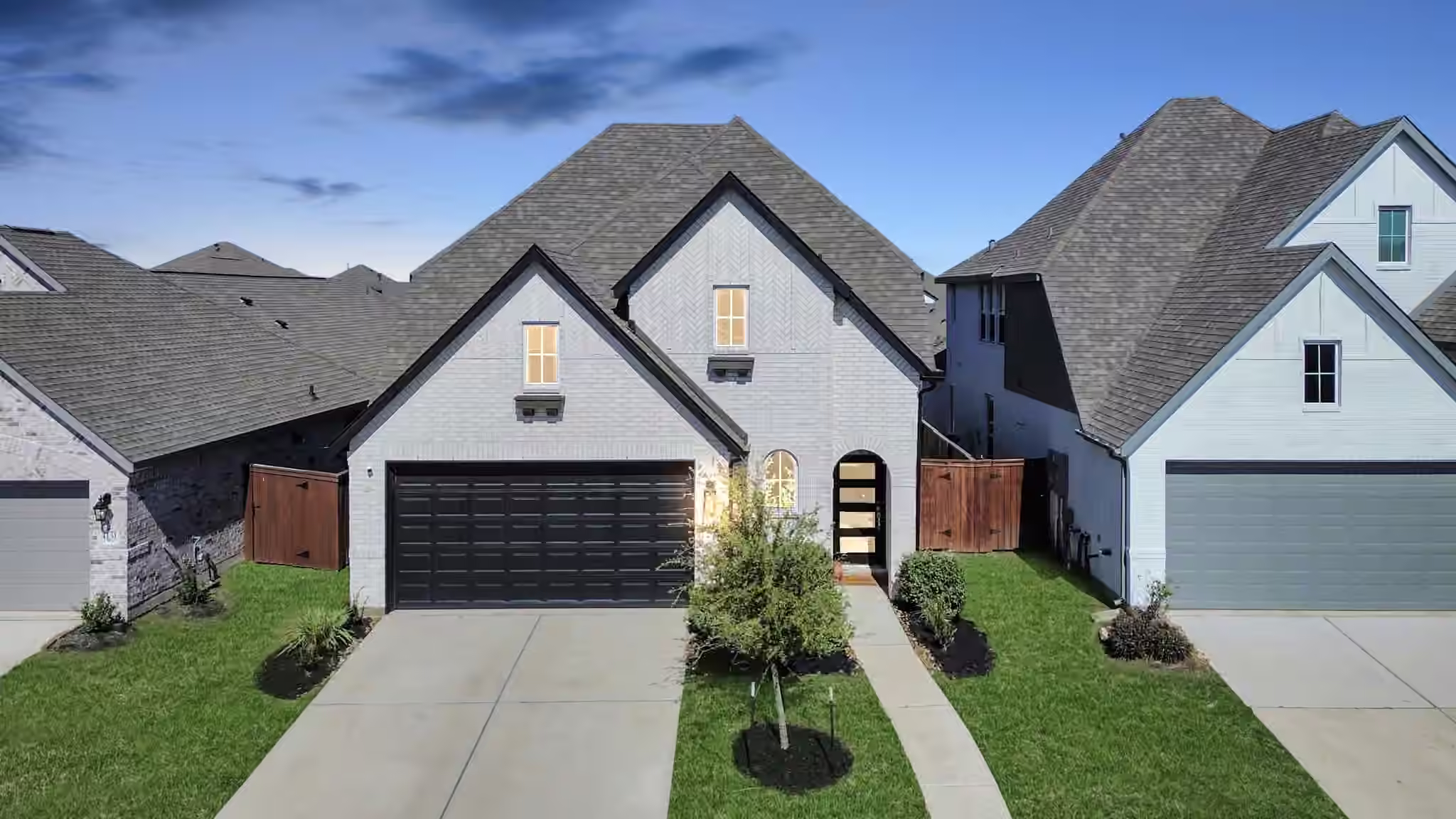 Photo 2 of 4135 Kinsey Street, Rosharon, TX