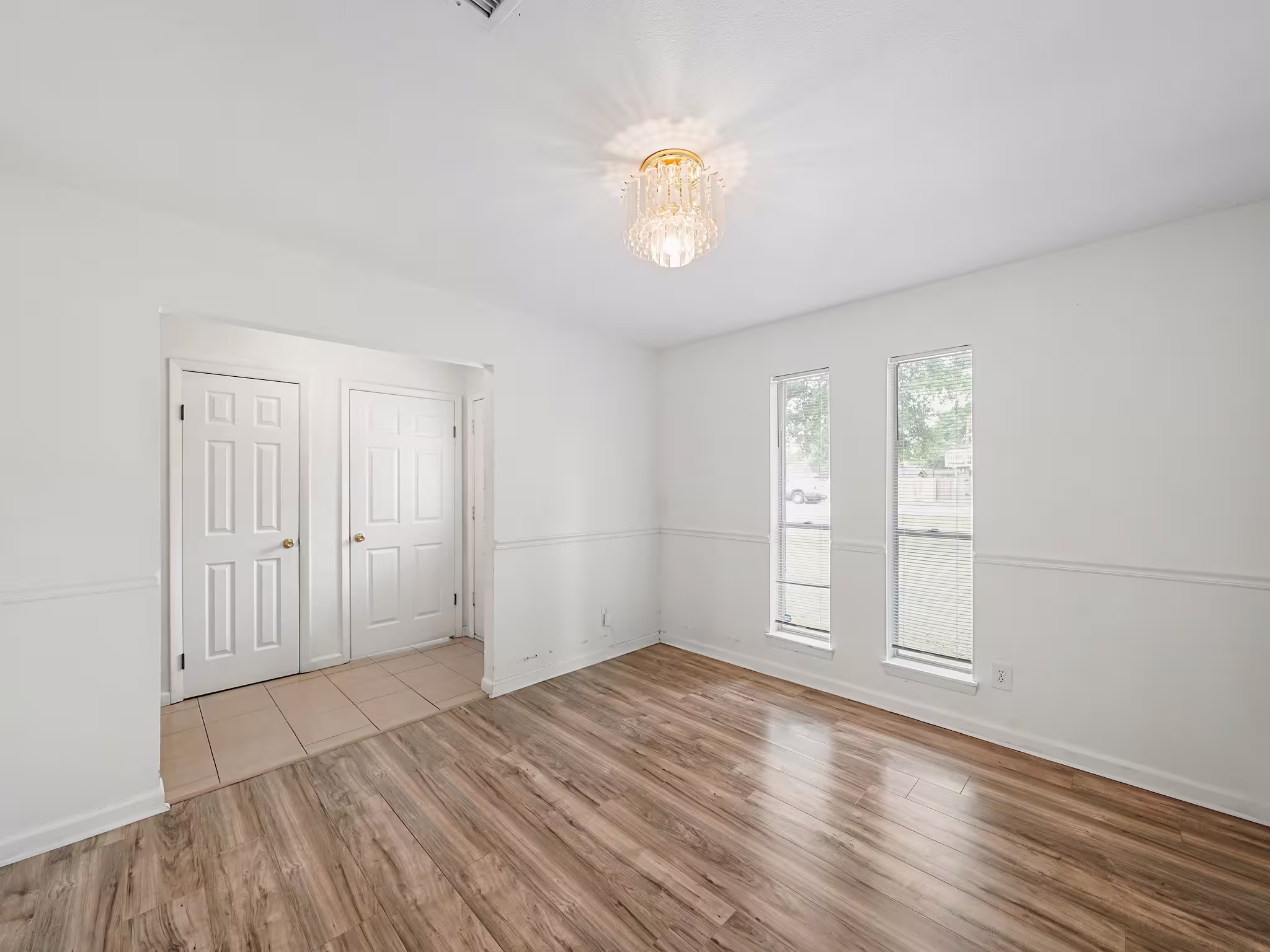 Photo 4 of 4510 Rosemarie Lane, Humble, TX