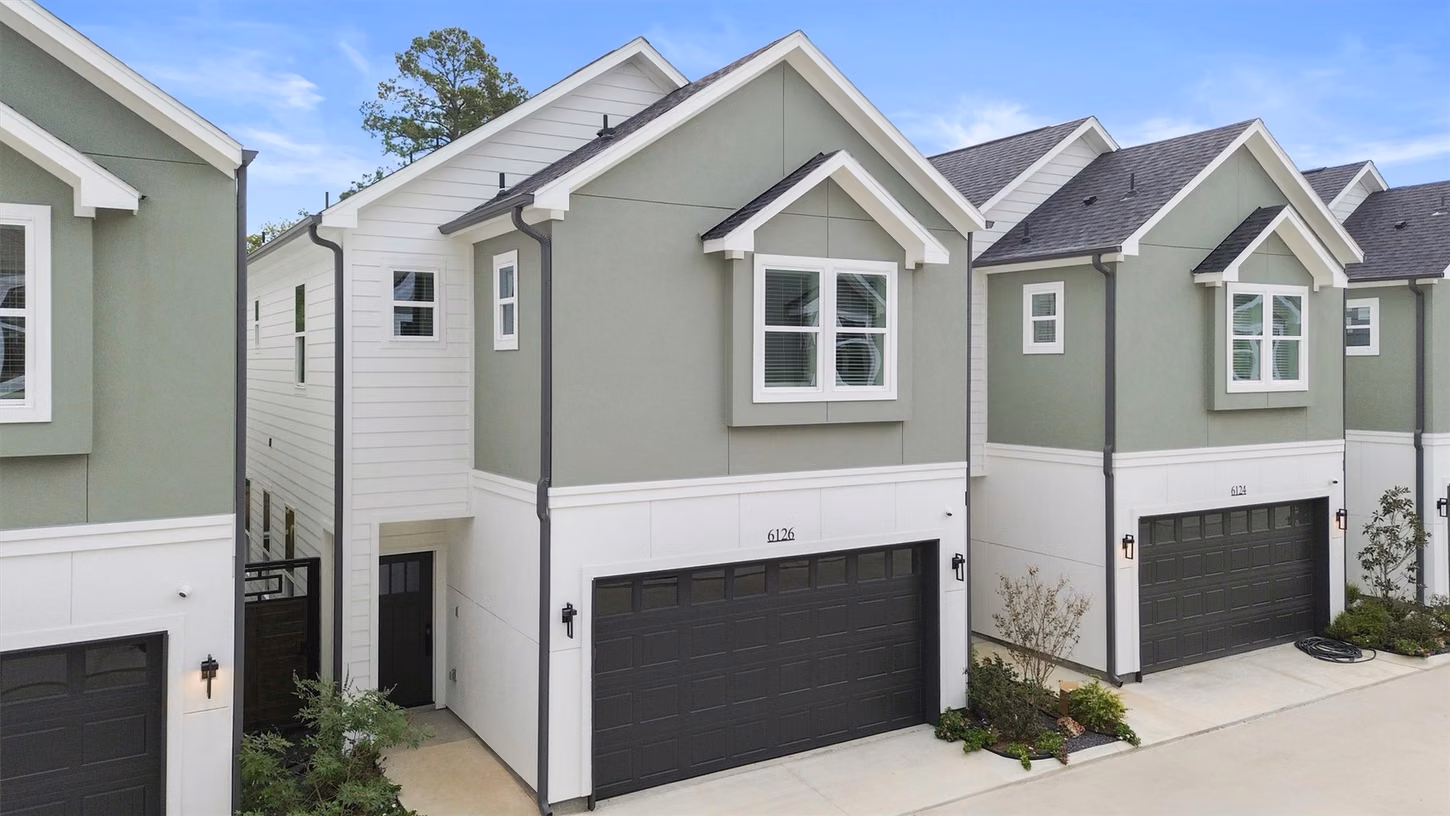 Photo 2 of 6128 Endeavor Heights Road, Houston, TX