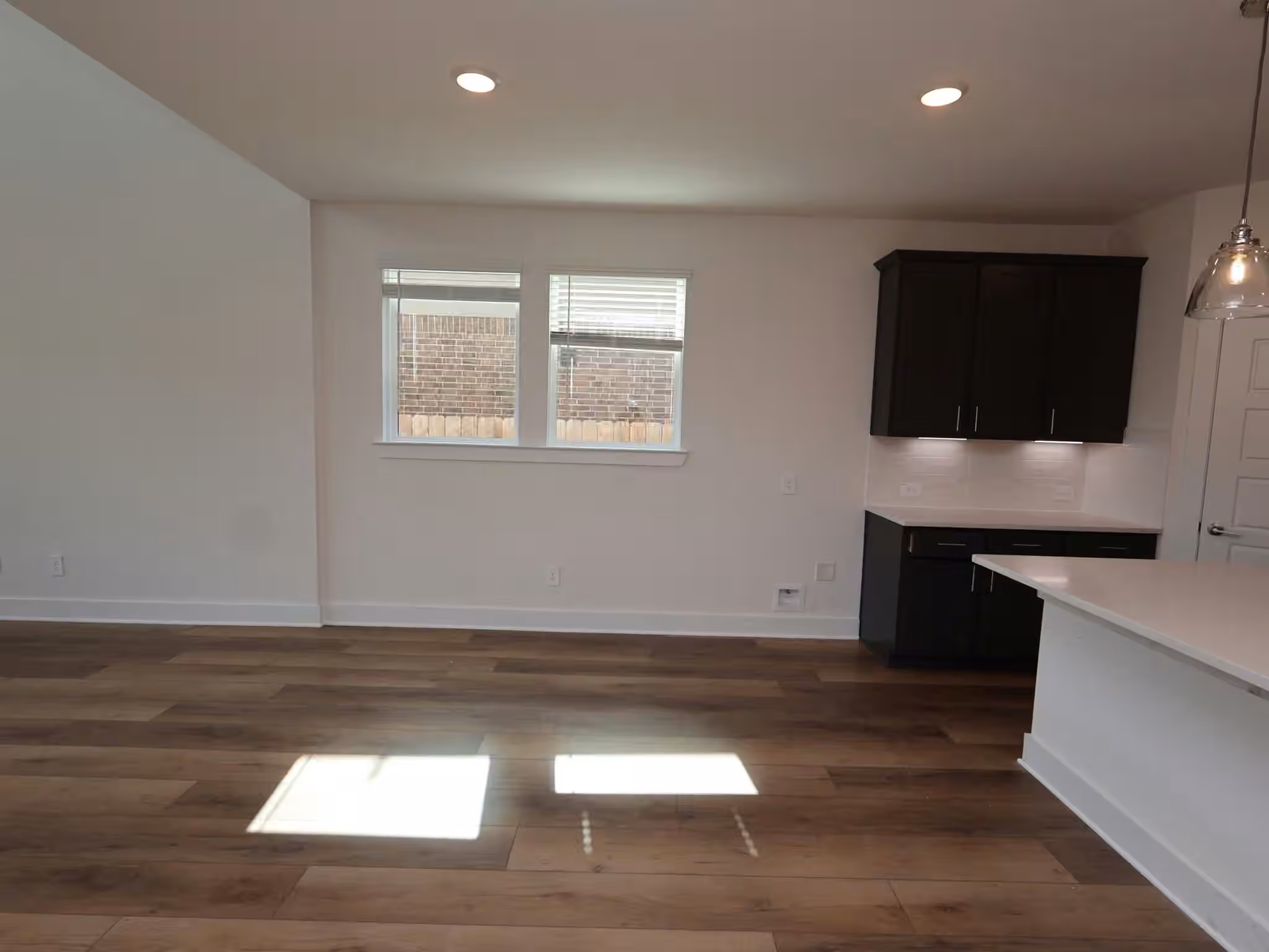 Photo 4 of 20715 Draper Road, Tomball, TX