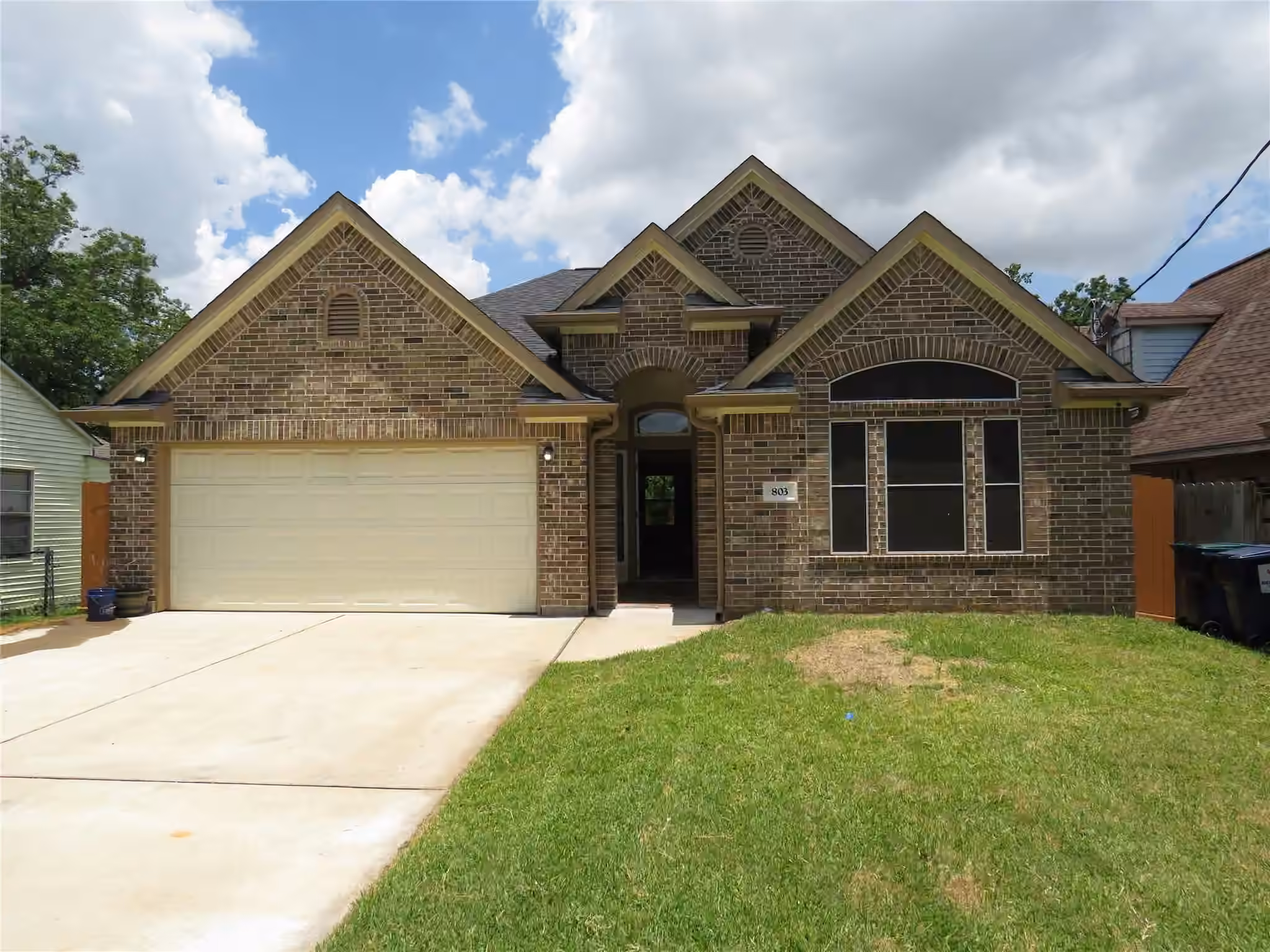 Photo of 803 Avenue K, South Houston, TX