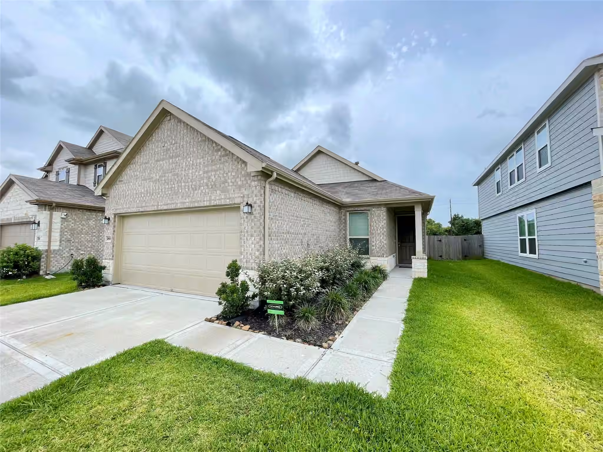 Photo 6 of 2907 Lazarina, Fresno, TX