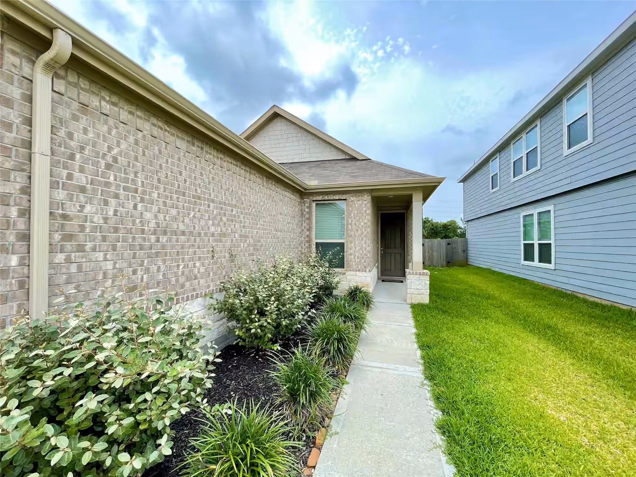 Photo 7 of 2907 Lazarina, Fresno, TX
