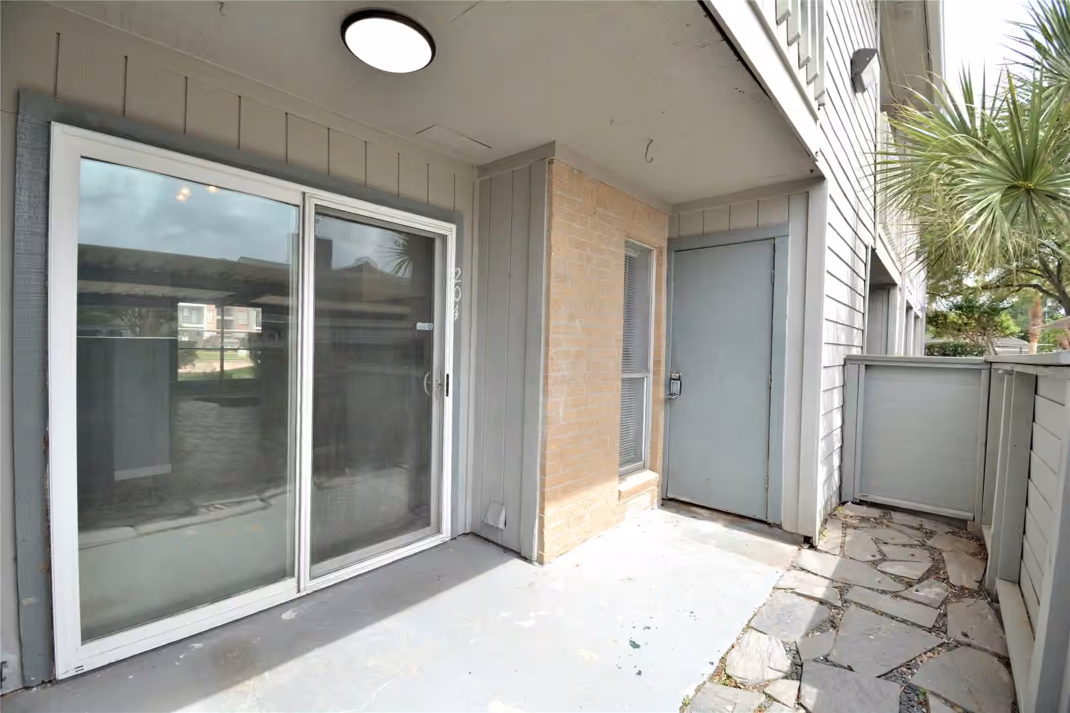 Photo 6 of 260 El Dorado Boulevard 204, Houston, TX