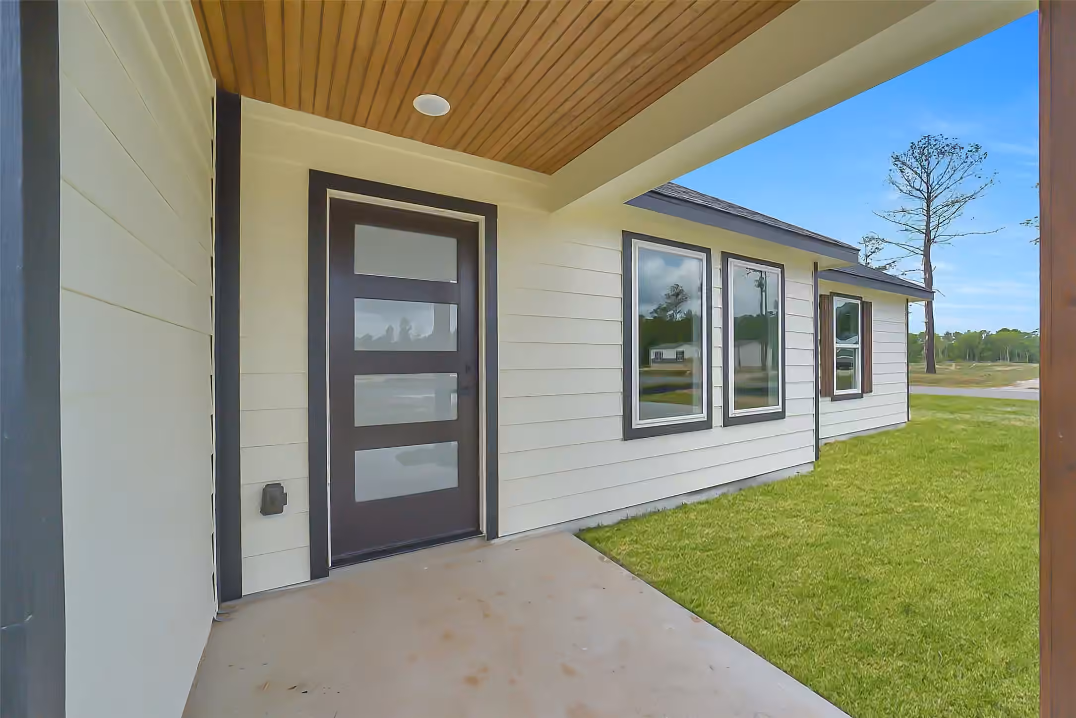 Photo 4 of 11702 Kelvin Court, Conroe, TX