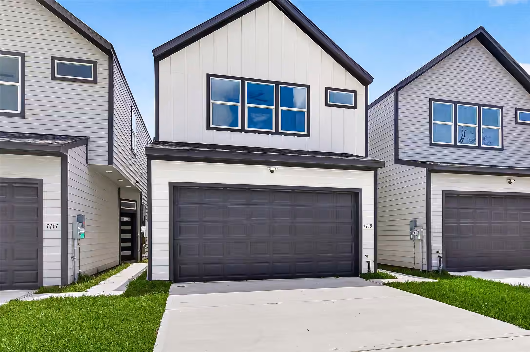 Photo of 7719 Bowen Street, Houston, TX 77051